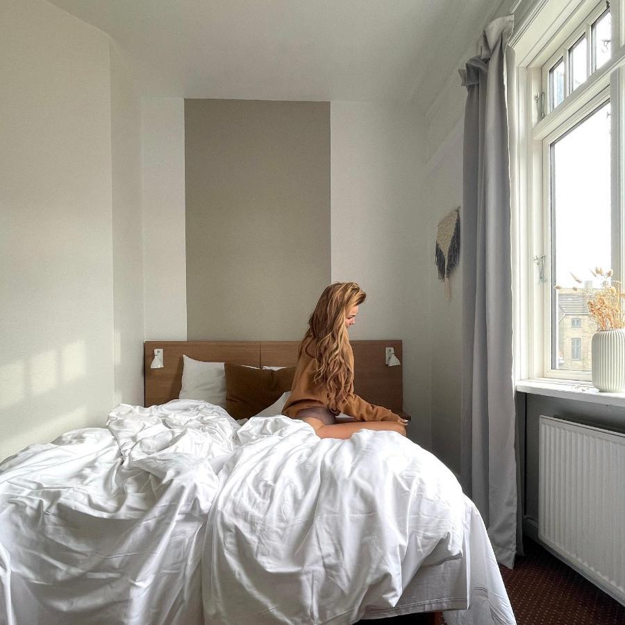 Single / Small Double Room,1294010179:JPEG