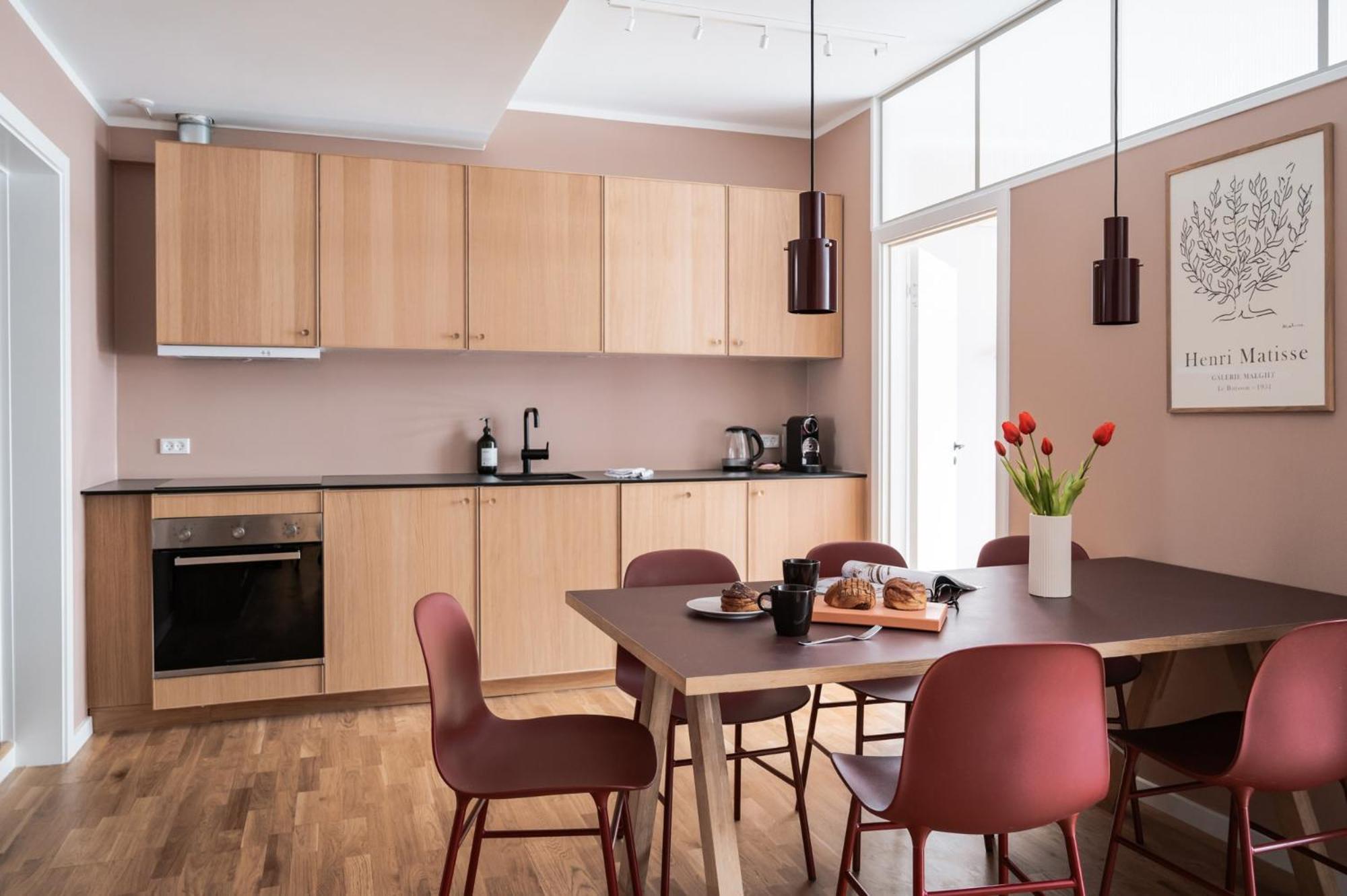 2 bed 2 bath apartment,1500251440:JPEG