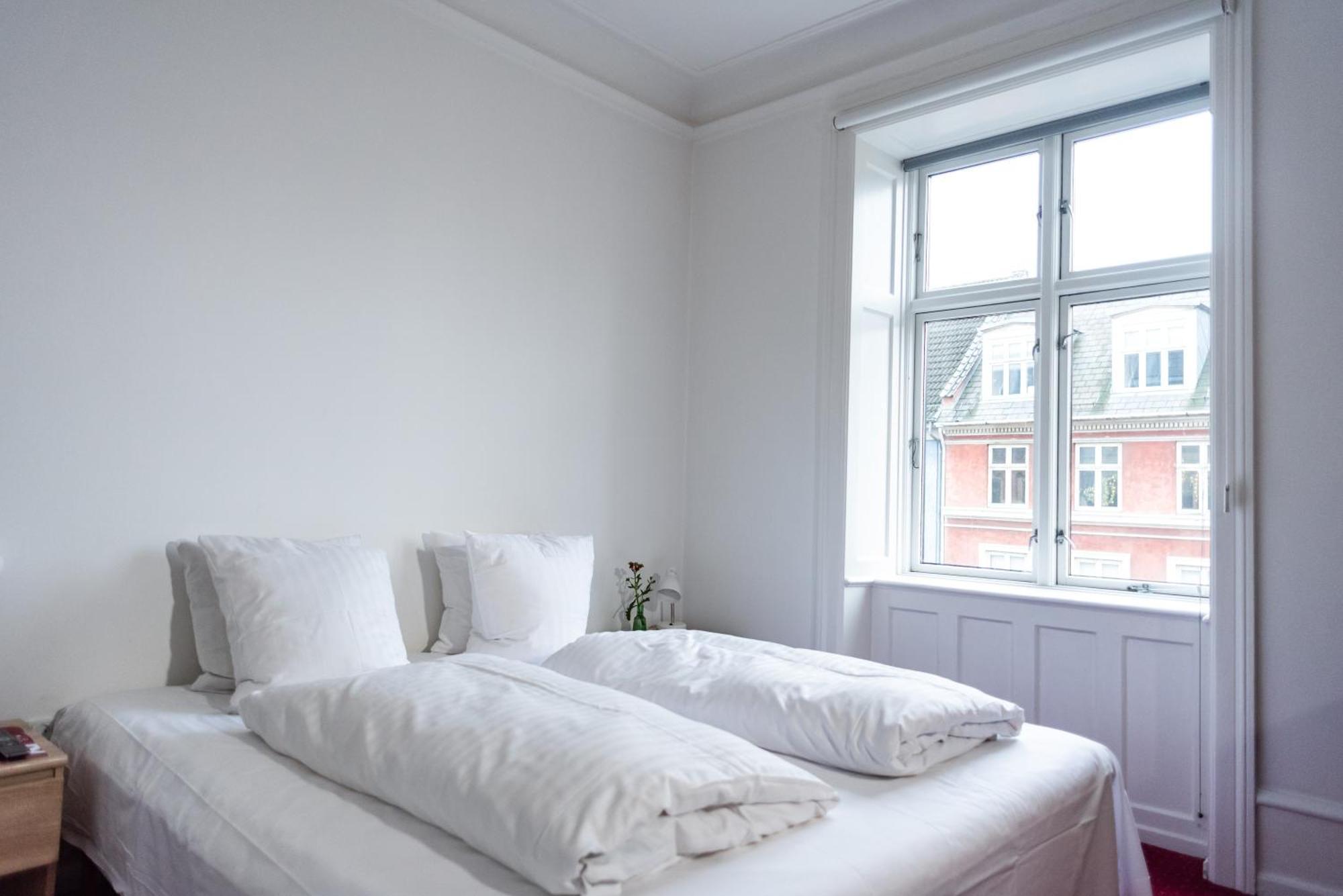 Large Double or Twin Room,1659477839:JPEG