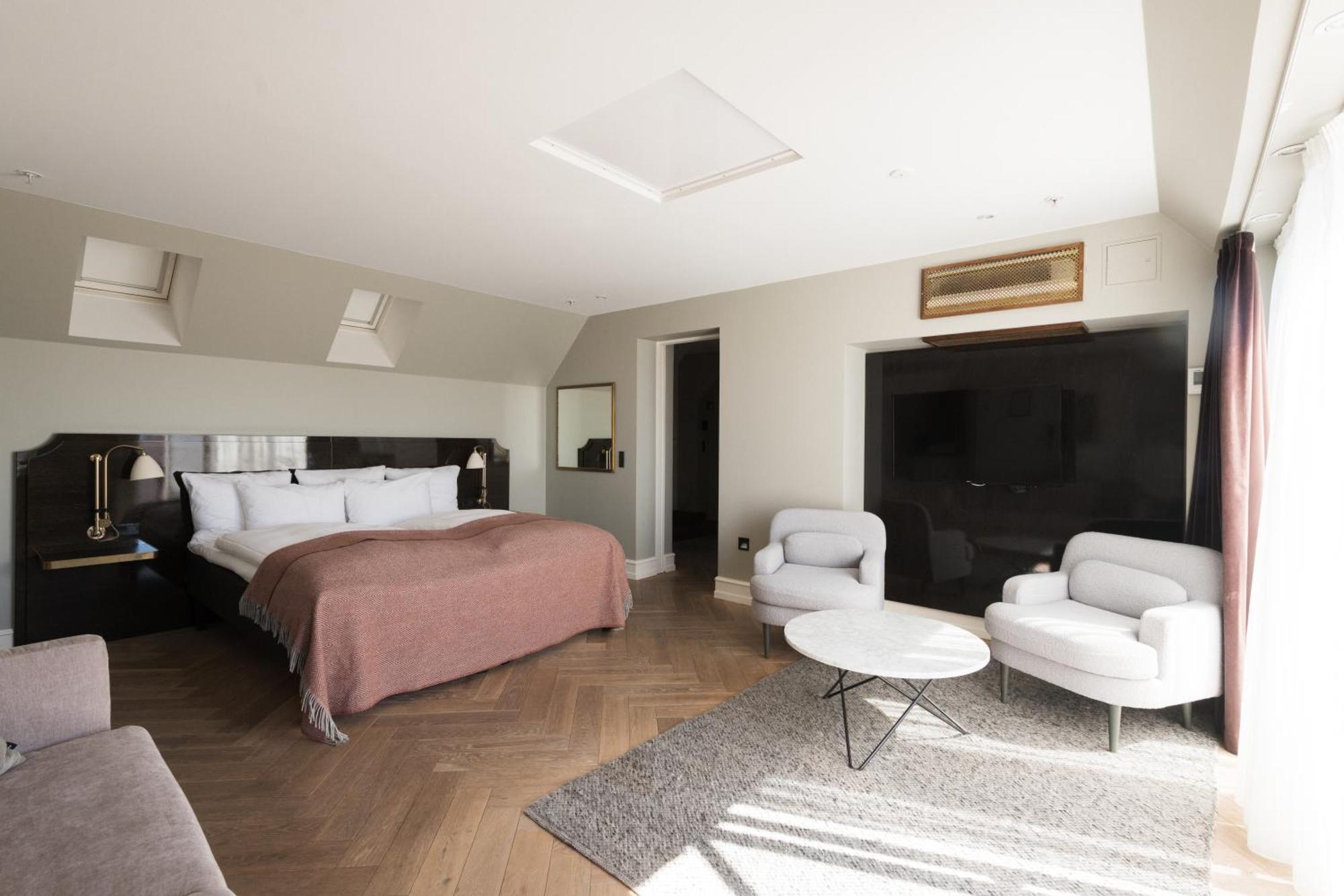 Penthouse Suite