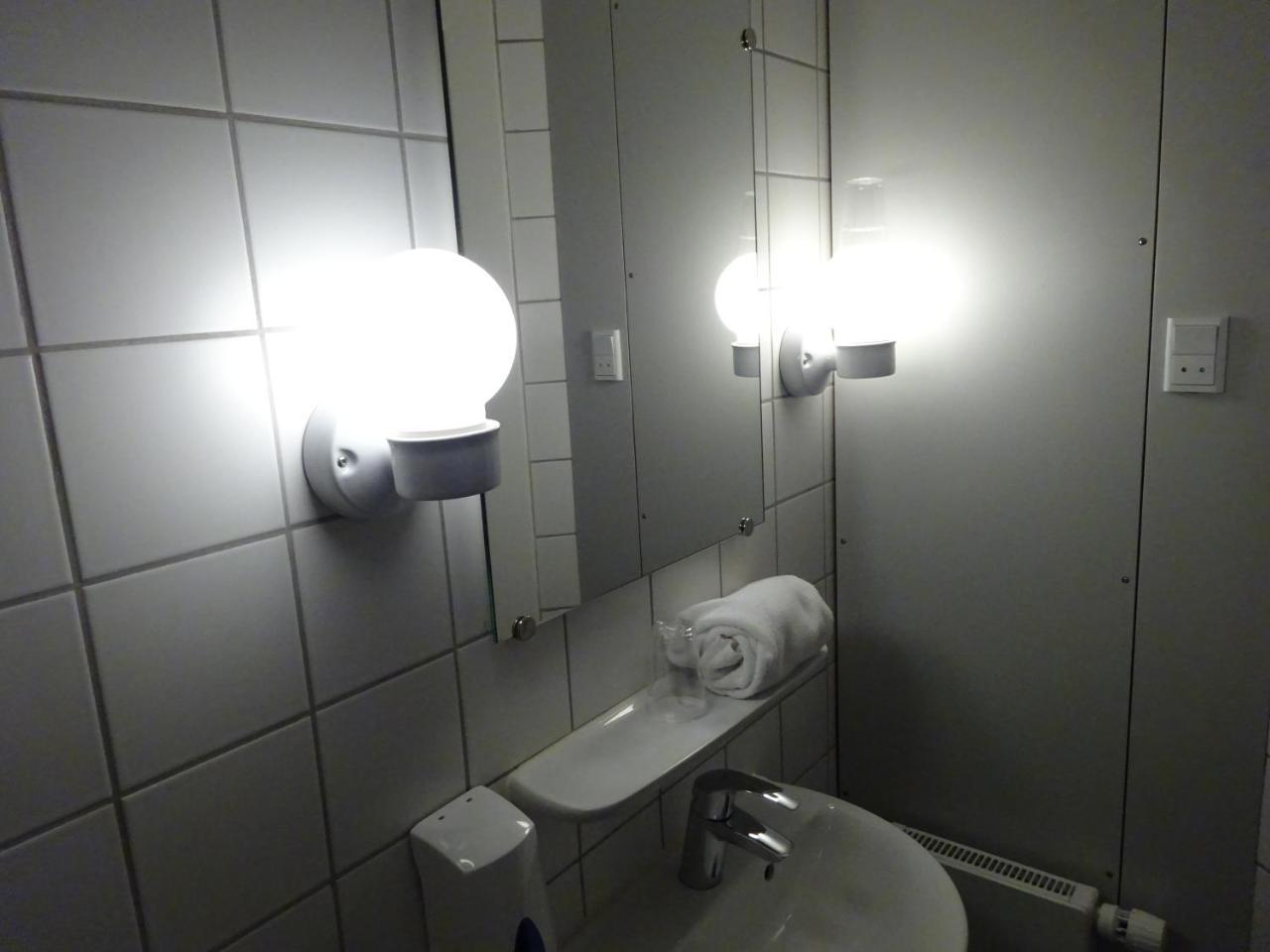 Double Room Private Bathroom