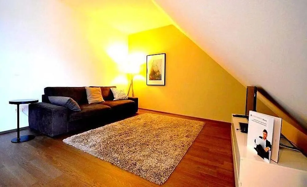 Newly Refurbished Flat In The Centre-1