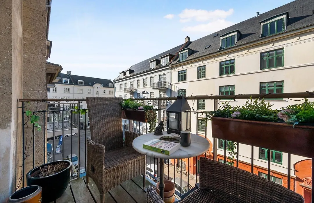 Aday - Authentic Flat In Inner Copenhagen-1