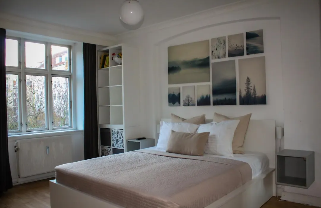 Centrally Located 4 Room Apartment-1