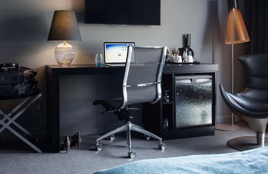 Scandic Front-1