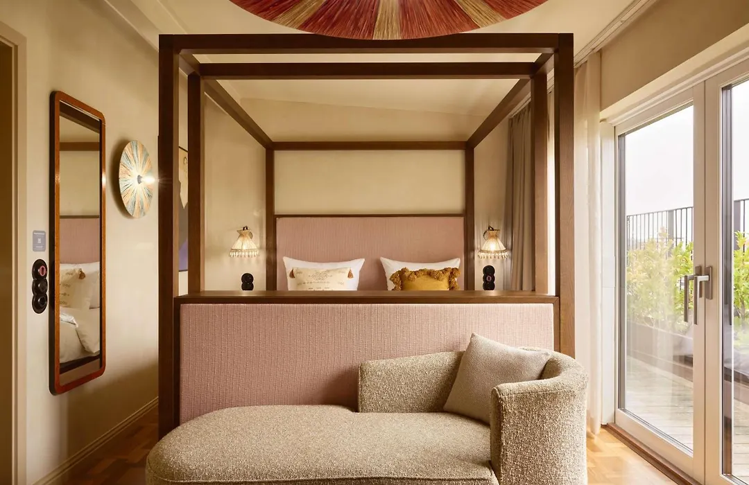 Nh Copenhagen Grand Joanne-1