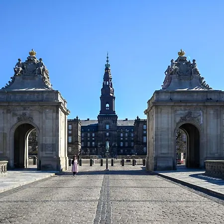 Sanders Merchant - Lovely Two-Bedroom Apartment In Center Of Copenhagen-3