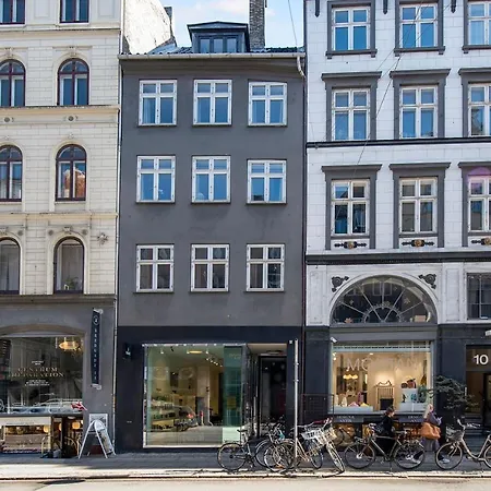 Main 2 - Cute 2-Bdr Apt In Central Copenhagen-2