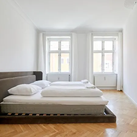 Xl Flat W 3 Bedrooms By Kings Garden In Cph City-2