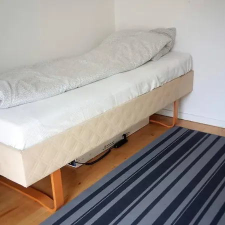 Big Cozy Room With Garden View-3