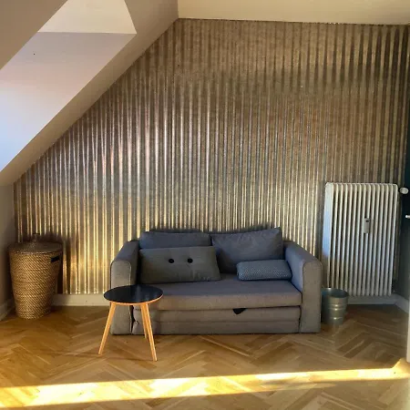 Cosy Room In Residential Part Of Copenhagen, With Free Street Parking And Shared Bathroom-3