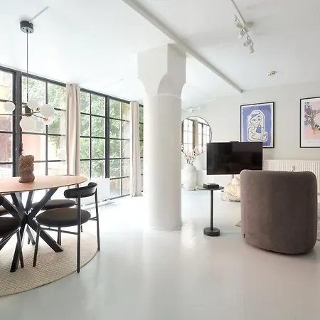 Stylish Ground Floor Apartment Perfect For Couples-3