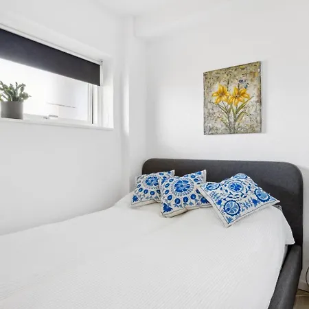 Lux Boutique Apt, Central, Canals And Metro Station-2