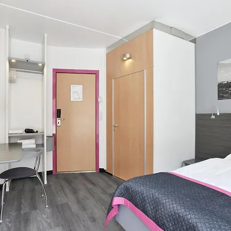 Cabinn City-3