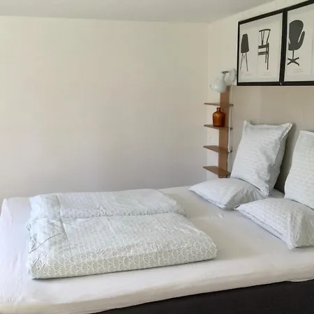 2 Quiet Apartments-3