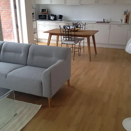 Canal Apartment-3