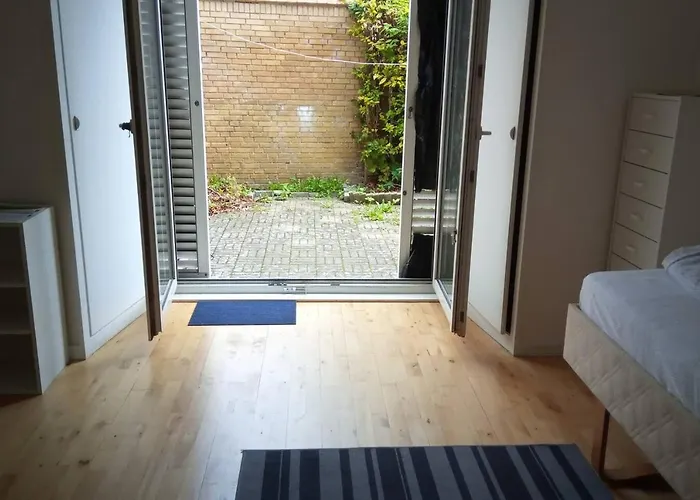 Big Cozy Room With Garden View Copenhague