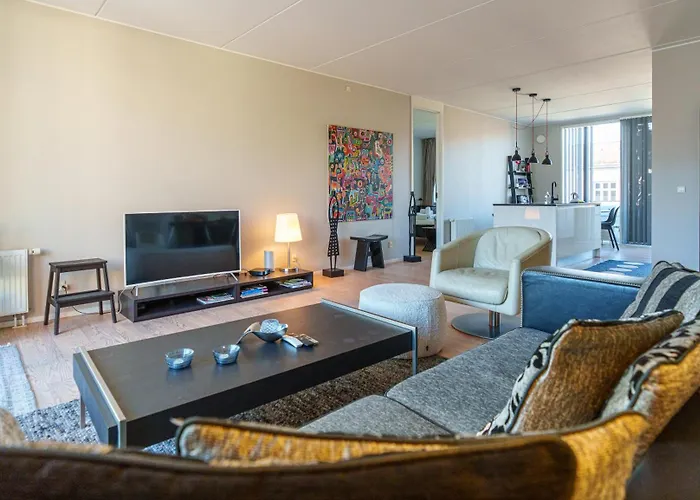 Modern Apartment With Balcony Near Tivoli & Metro Copenhague admite animales
